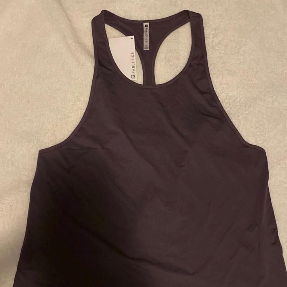 Fabletics tank - Picture 2 of 2